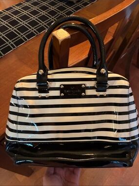 Kate Spade Black & White Striped Patent vintage Wellesley Alessa Satchel Bag